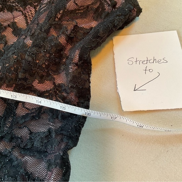 Mica Dress Black Lace Pink Lining Midi Bodycon Stretch Size 2 - Picture 8 of 10